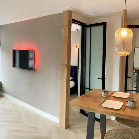 Apartmán Center Close To Station